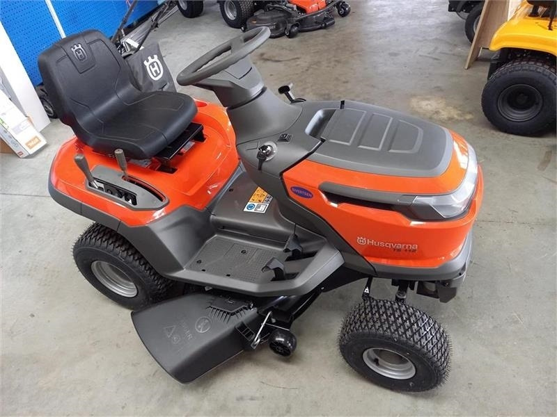 Husqvarna TS 112 - Kommunaltraktor: das Bild 3 Husqvarna TS 112 - Kommunaltraktor: das Bild 3