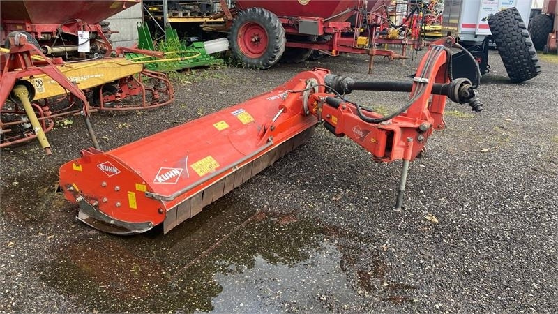 Kuhn TBES 250 Mulchmaskine - Mähwerk: das Bild 2 Kuhn TBES 250 Mulchmaskine - Mähwerk: das Bild 2