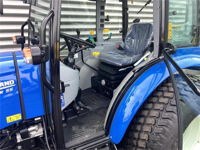 New Holland Boomer 55 - Kommunaltraktor: das Bild 4 New Holland Boomer 55 - Kommunaltraktor: das Bild 4