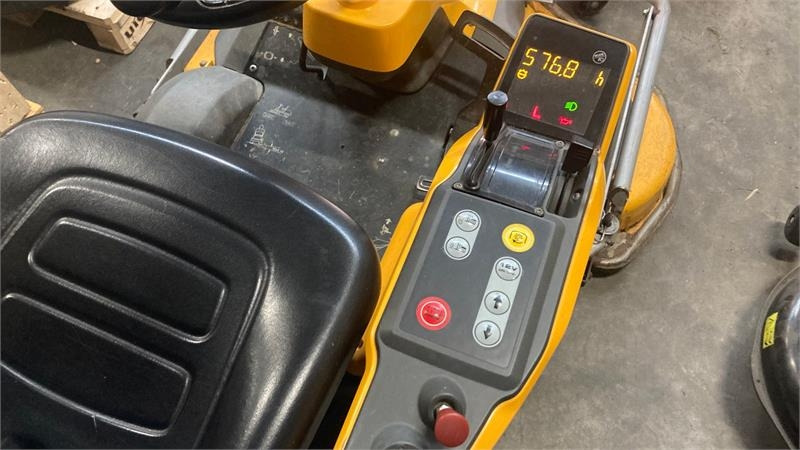 Stiga Park Pro 540IX 4WD 125 Combi Pro el. - Rasenmäher: das Bild 5 Stiga Park Pro 540IX 4WD 125 Combi Pro el. - Rasenmäher: das Bild 5
