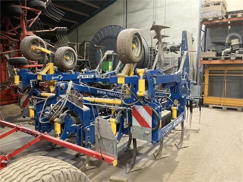 Treffler TGA 430 S - Egge: das Bild 1 Treffler TGA 430 S - Egge: das Bild 1