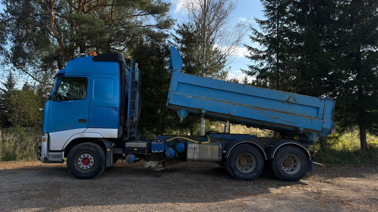 VOLVO FH12 - Kipper: das Bild 2 VOLVO FH12 - Kipper: das Bild 2