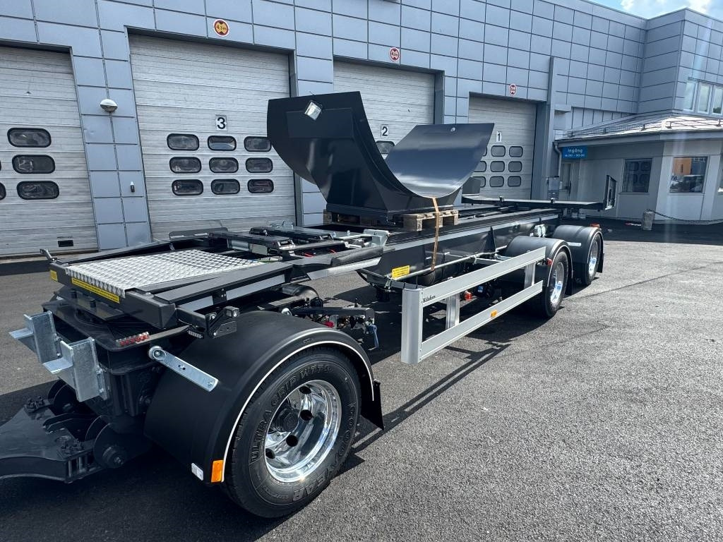 Kilafors Lavette 3-axlad - Abrollanhänger/ Absetzanhänger: das Bild 2 Kilafors Lavette 3-axlad - Abrollanhänger/ Absetzanhänger: das Bild 2