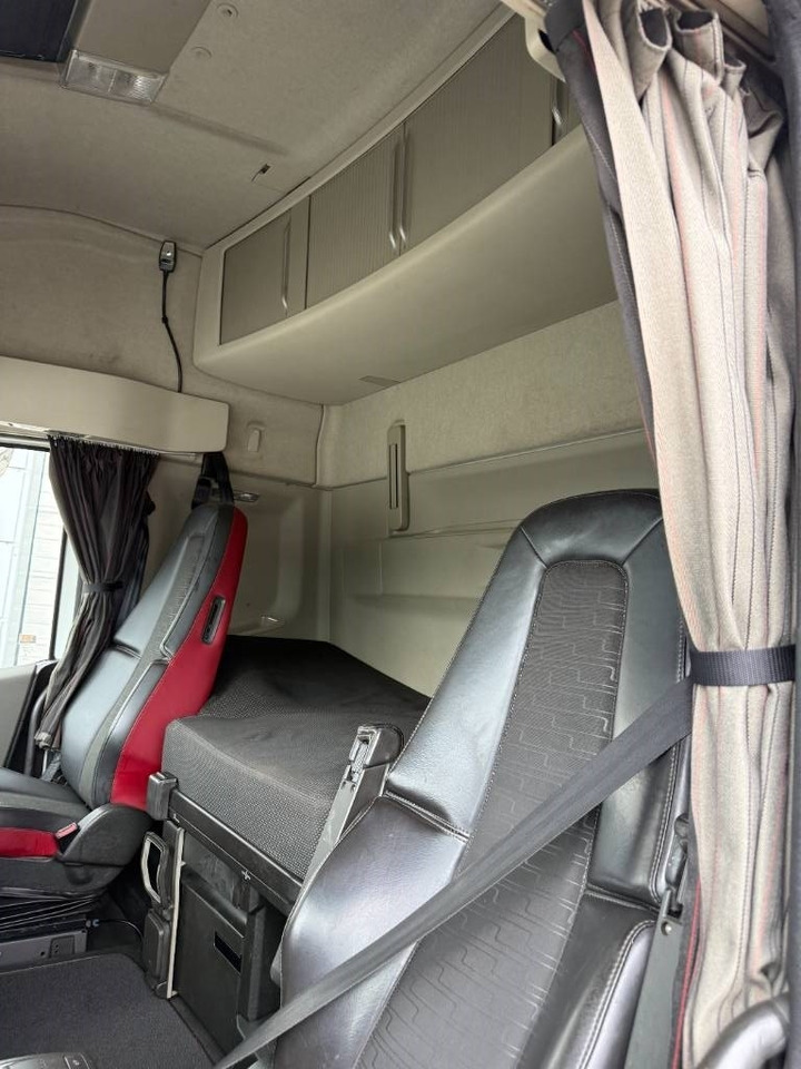 Volvo FH 6*2 med hydraulik - Sattelzugmaschine: das Bild 2 Volvo FH 6*2 med hydraulik - Sattelzugmaschine: das Bild 2