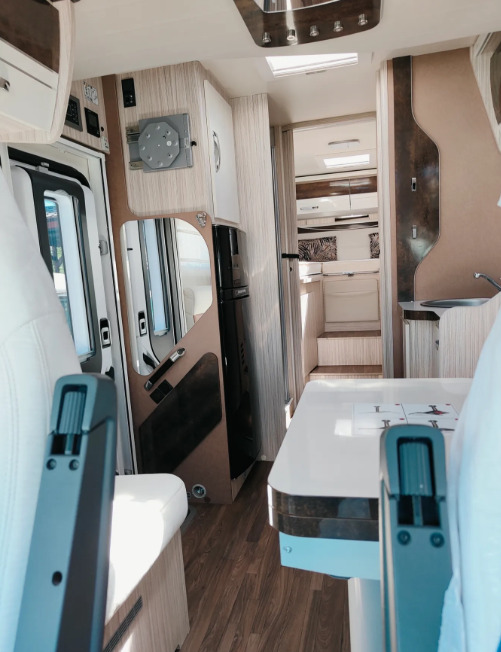 Camper Van Elnagh Elnagh T-Loft 532 WINTER Alarm Solar Camera Air Conditioning Truma Diesel E FV23% Awning Remis Retrofitted: das Bild 25