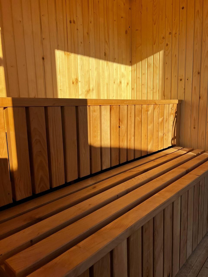 IDEX Sauna 200x220x200 cm – Compact Outdoor or Indoor Sauna Cabin Mobile Sauna - Wohncontainer: das Bild 5 IDEX Sauna 200x220x200 cm – Compact Outdoor or Indoor Sauna Cabin Mobile Sauna - Wohncontainer: das Bild 5