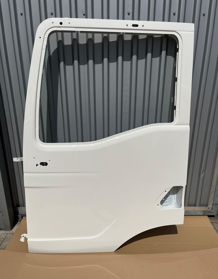 Drzwi lewe MAN TGS TG3 TGM TGL euro 6 drzwi kierowcy nowy model - Tür und Teile für LKW: das Bild 1 Drzwi lewe MAN TGS TG3 TGM TGL euro 6 drzwi kierowcy nowy model - Tür und Teile für LKW: das Bild 1