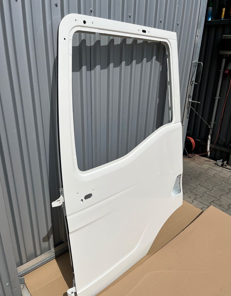 Drzwi lewe MAN TGS TG3 TGM TGL euro 6 drzwi kierowcy nowy model - Tür und Teile für LKW: das Bild 3 Drzwi lewe MAN TGS TG3 TGM TGL euro 6 drzwi kierowcy nowy model - Tür und Teile für LKW: das Bild 3