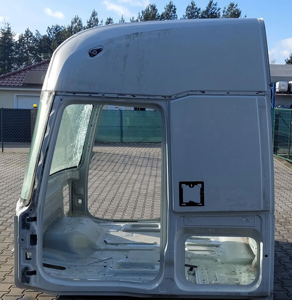 KABINA RENAULT GAMA T WYSOKA 2023R - Fahrerhaus für LKW: das Bild 2 KABINA RENAULT GAMA T WYSOKA 2023R - Fahrerhaus für LKW: das Bild 2