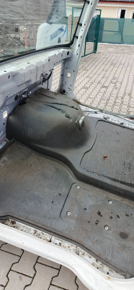 Fahrerhaus für LKW KABINA VOLVO FH4: das Bild 8
