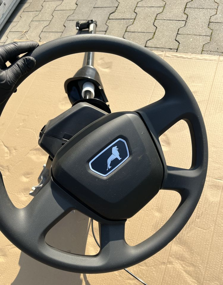 Kierownica MAN TG3 TGX TGS jak NOWA drążek nowy model - Fahrerhaus und Interieur für LKW: das Bild 2 Kierownica MAN TG3 TGX TGS jak NOWA drążek nowy model - Fahrerhaus und Interieur für LKW: das Bild 2