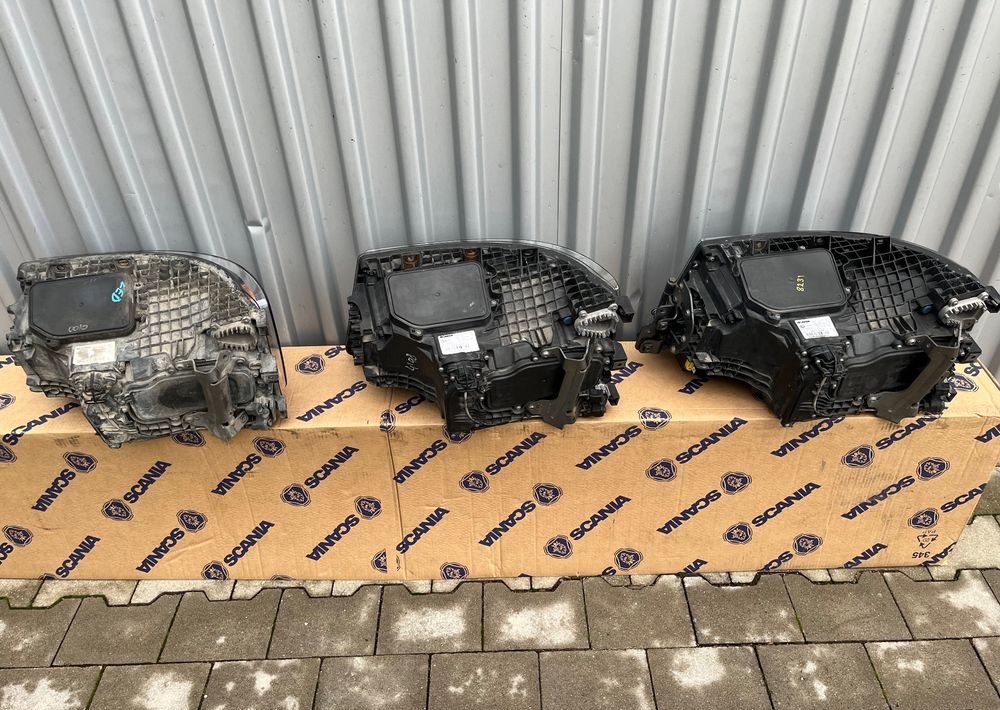 Lampa LED Scania R S NGS NGR reflektor 2674391 - Lichter/ Leuchten für LKW: das Bild 4 Lampa LED Scania R S NGS NGR reflektor 2674391 - Lichter/ Leuchten für LKW: das Bild 4