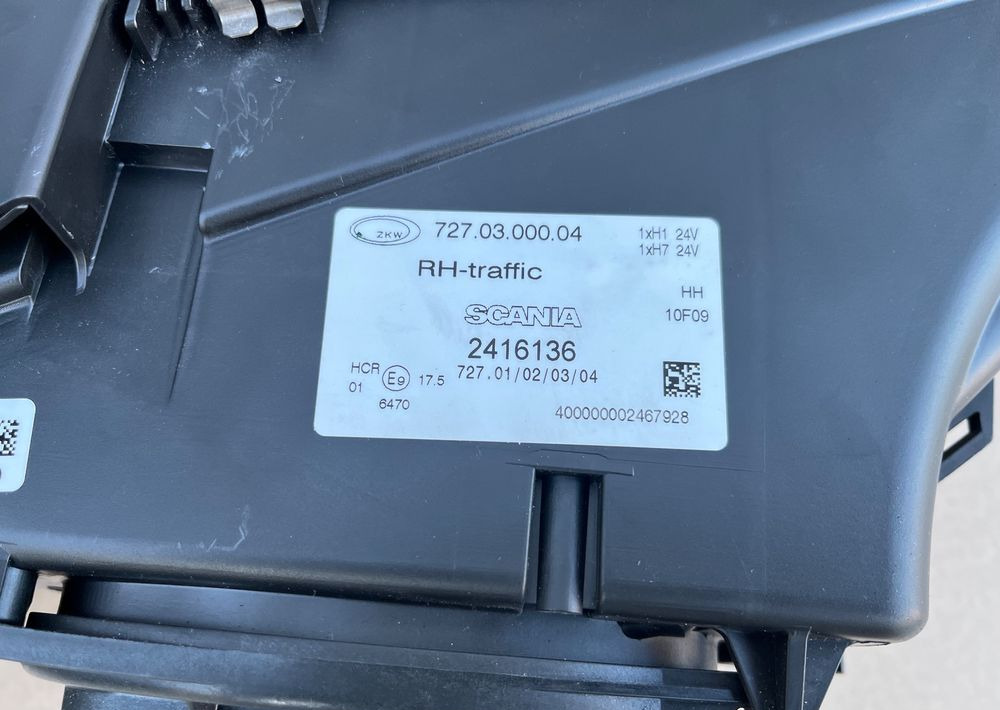 Lampa Scania R Streamline lewa reflektor 2416136 - Lichter/ Leuchten für LKW: das Bild 3 Lampa Scania R Streamline lewa reflektor 2416136 - Lichter/ Leuchten für LKW: das Bild 3