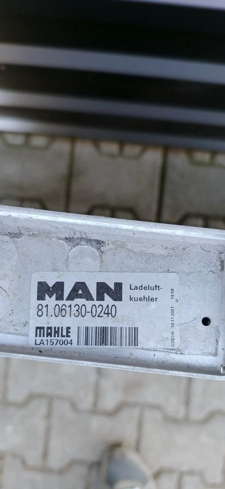 MAN TGS TG3 CHŁODNICA POWIETRZA INTERCOOLER NOWY - Interkühler für LKW: das Bild 3 MAN TGS TG3 CHŁODNICA POWIETRZA INTERCOOLER NOWY - Interkühler für LKW: das Bild 3