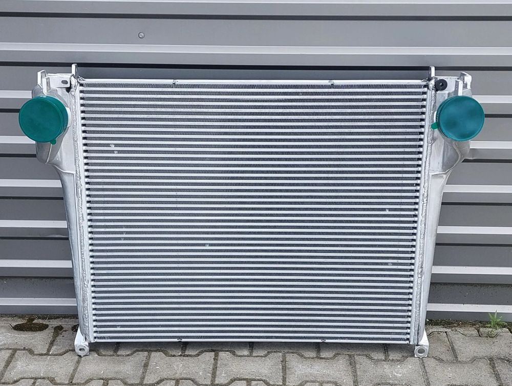 MERCEDES ACTROS MP4 CHŁODNICA POWIETRZA INTERCOOLER NOWA - Kühler für PKW: das Bild 1 MERCEDES ACTROS MP4 CHŁODNICA POWIETRZA INTERCOOLER NOWA - Kühler für PKW: das Bild 1