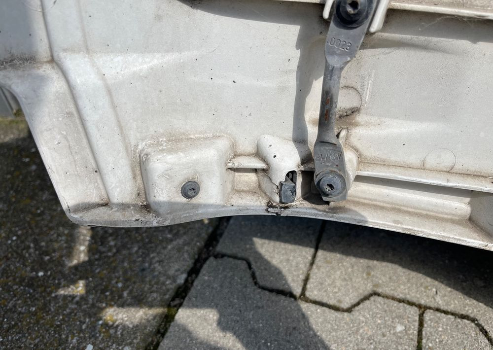 Maska MAN TGS euro 6 atrapa - Karosserie und Außen für LKW: das Bild 4 Maska MAN TGS euro 6 atrapa - Karosserie und Außen für LKW: das Bild 4