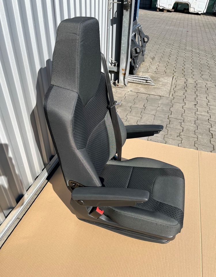 NOWY Fotel kierowcy MAN TG3 TGX nowy model siedzenie lewe - Sitz für LKW: das Bild 3 NOWY Fotel kierowcy MAN TG3 TGX nowy model siedzenie lewe - Sitz für LKW: das Bild 3