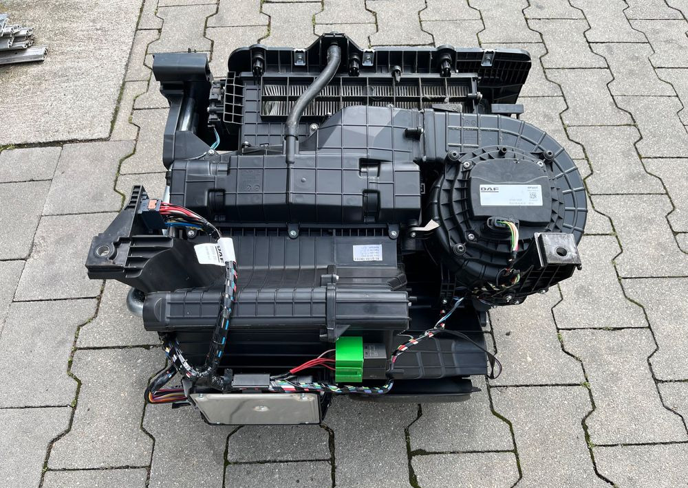 Nagrzewnica DAF XF 106 euro 6 lift dmuchawa - Heizung/ Lüftung für LKW: das Bild 3 Nagrzewnica DAF XF 106 euro 6 lift dmuchawa - Heizung/ Lüftung für LKW: das Bild 3