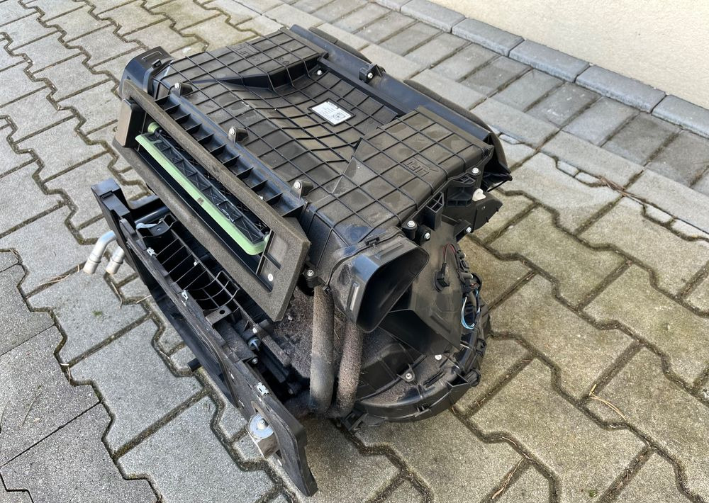 Nagrzewnica DAF XF 106 euro 6 lift dmuchawa - Heizung/ Lüftung für LKW: das Bild 2 Nagrzewnica DAF XF 106 euro 6 lift dmuchawa - Heizung/ Lüftung für LKW: das Bild 2