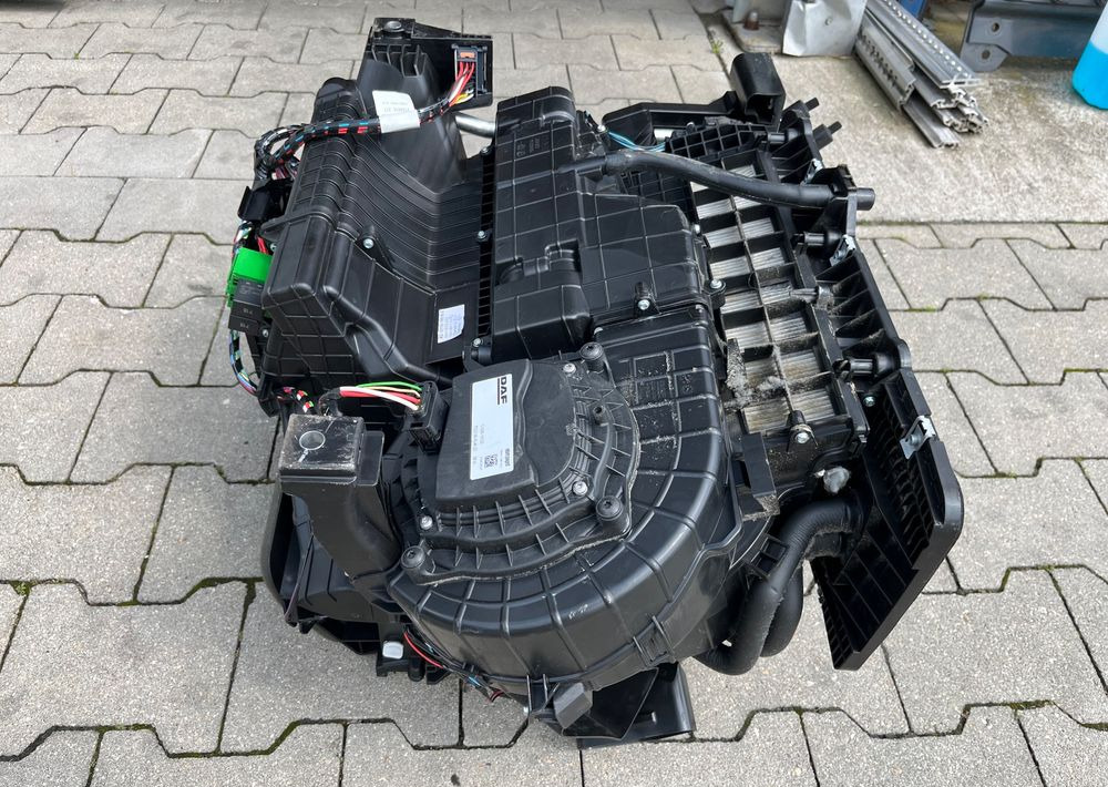Nagrzewnica DAF XF 106 euro 6 lift dmuchawa - Heizung/ Lüftung für LKW: das Bild 4 Nagrzewnica DAF XF 106 euro 6 lift dmuchawa - Heizung/ Lüftung für LKW: das Bild 4