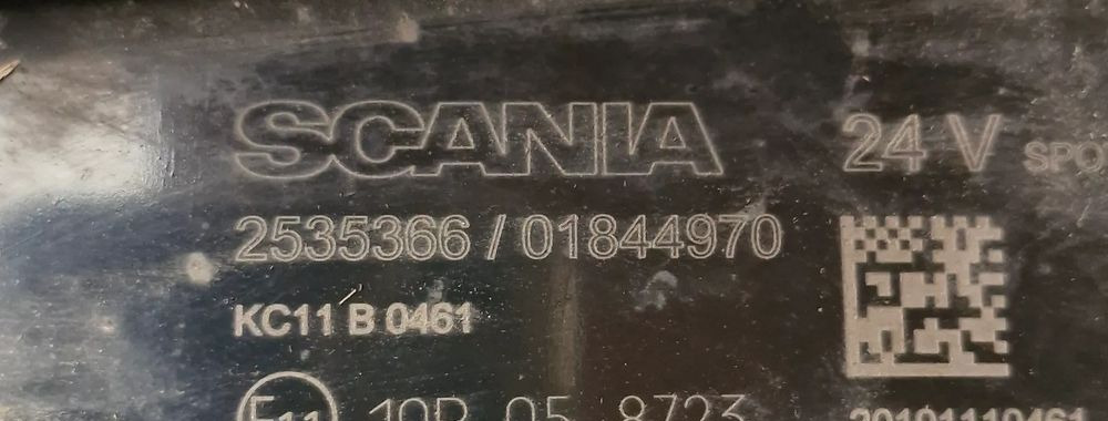 SCANIA R S HALOGEN DALEKOSIĘŻNY HALOGENY 2535366 2535367 - Lichter/ Leuchten für LKW: das Bild 2 SCANIA R S HALOGEN DALEKOSIĘŻNY HALOGENY 2535366 2535367 - Lichter/ Leuchten für LKW: das Bild 2