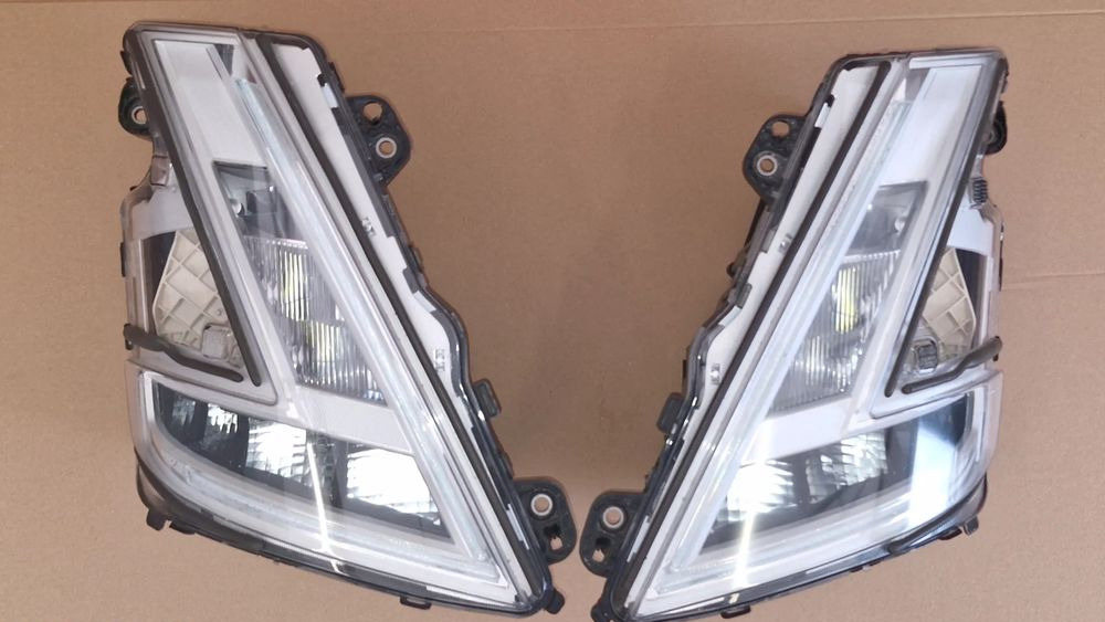 VOLVO FH5 LAMPA PRZEDNIA FULL LED 23752680 23752678 24056515 - Hauptscheinwerfer für LKW: das Bild 1 VOLVO FH5 LAMPA PRZEDNIA FULL LED 23752680 23752678 24056515 - Hauptscheinwerfer für LKW: das Bild 1