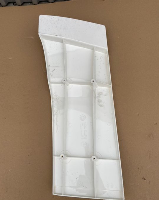 Spoiler MAN TGX XXL spojler owiewka zakabinowa - Aeropack/ Spoiler: das Bild 2 Spoiler MAN TGX XXL spojler owiewka zakabinowa - Aeropack/ Spoiler: das Bild 2