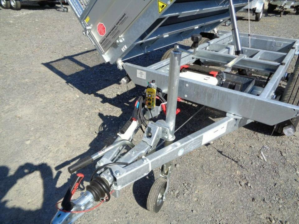Böckmann PKW-Anhänger Elektro Dreiseitenkipper, 2,7 to - Kipper Anhänger: das Bild 4 Böckmann PKW-Anhänger Elektro Dreiseitenkipper, 2,7 to - Kipper Anhänger: das Bild 4