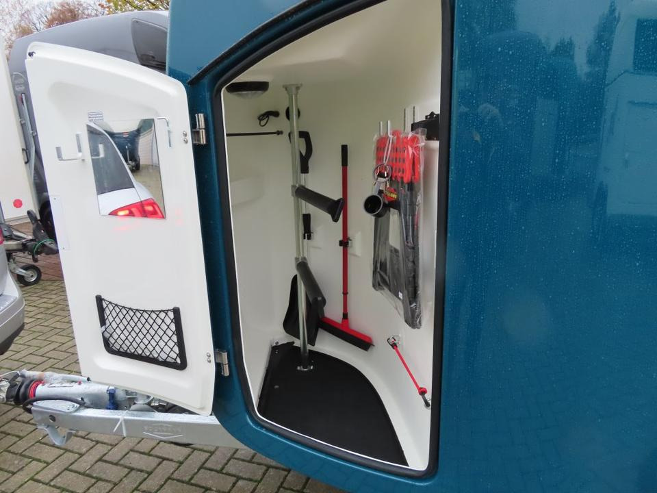 Böckmann Pferdeanhänger, Comfort, Flügeltür,100 km/h,Aluboden - Pferdeanhänger: das Bild 5 Böckmann Pferdeanhänger, Comfort, Flügeltür,100 km/h,Aluboden - Pferdeanhänger: das Bild 5