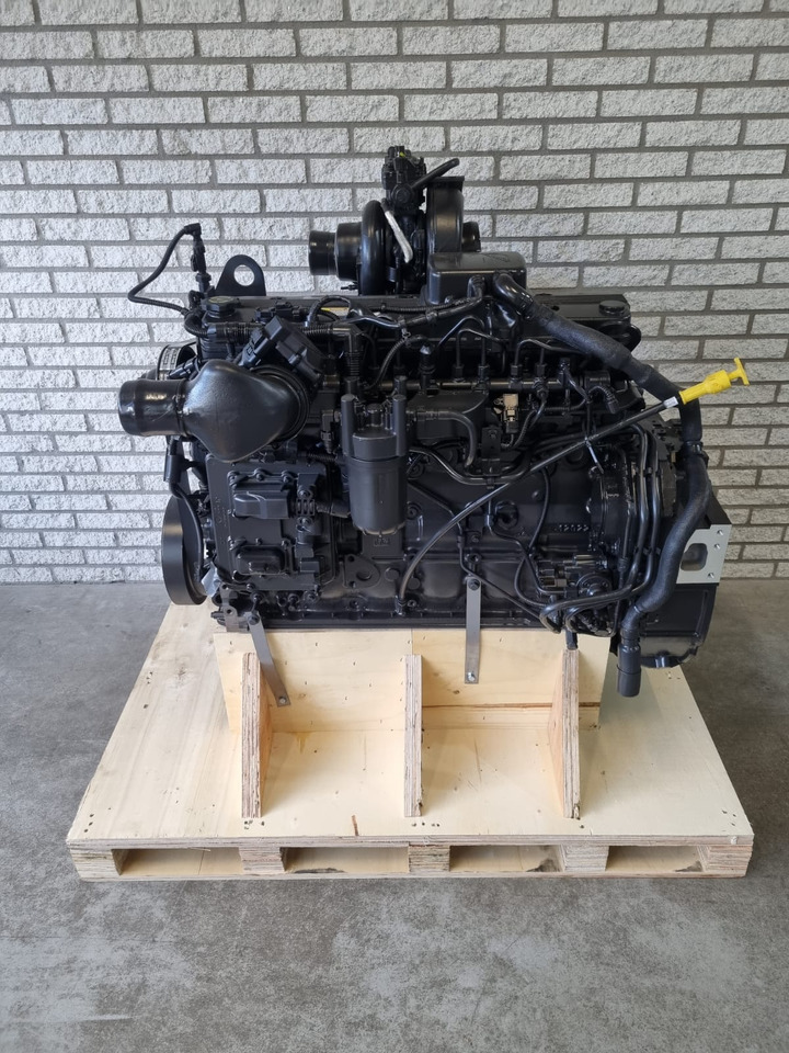 Cummins B6.7 stage 5 CM2350 CPL4834 - Motor für Umschlagbagger: das Bild 1 Cummins B6.7 stage 5 CM2350 CPL4834 - Motor für Umschlagbagger: das Bild 1