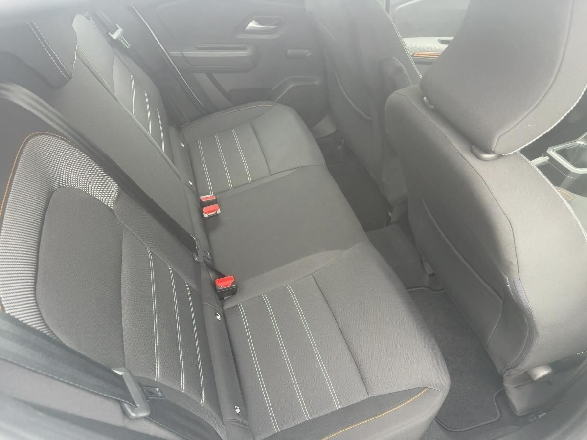 Limousine Dacia Sandero Stepway Comfort TCe90 ALU/KAMERA/NAVI: das Bild 12