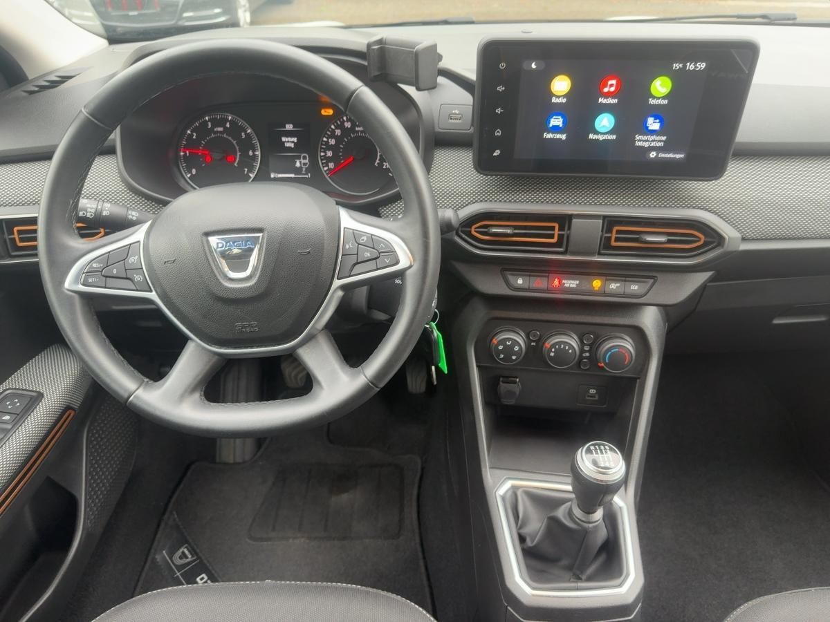 Limousine Dacia Sandero Stepway Comfort TCe90 ALU/KAMERA/NAVI: das Bild 8
