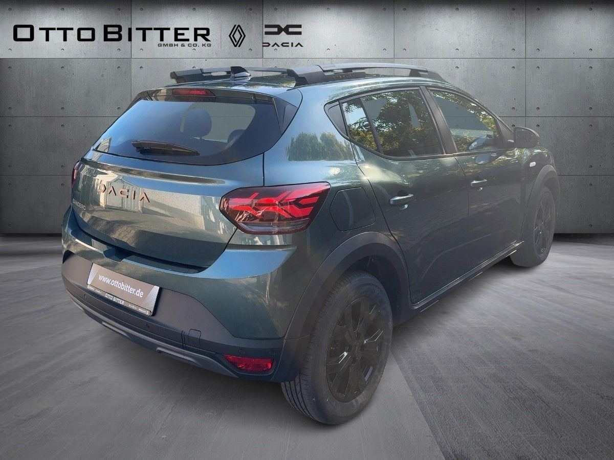 Dacia Sandero Stepway Extreme TCe110 CITY-PAKET/NAVI - Limousine: das Bild 4 Dacia Sandero Stepway Extreme TCe110 CITY-PAKET/NAVI - Limousine: das Bild 4