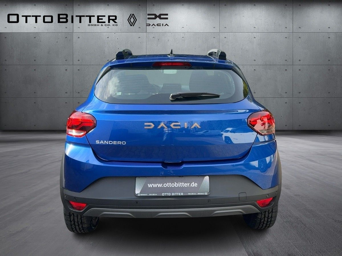 Dacia Sandero Stepway Extreme TCe110 CITY-PAKET/NAVI - Limousine: das Bild 3 Dacia Sandero Stepway Extreme TCe110 CITY-PAKET/NAVI - Limousine: das Bild 3