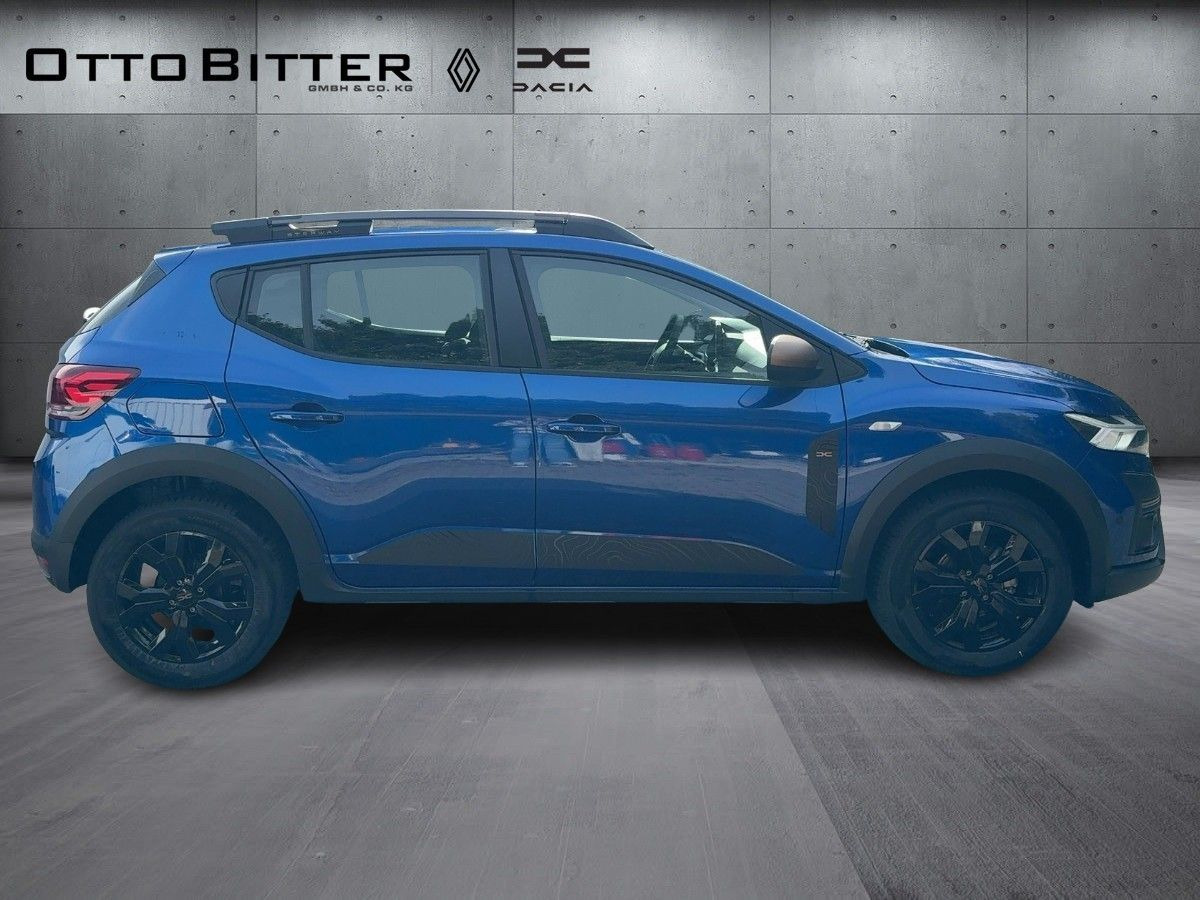 Dacia Sandero Stepway Extreme TCe110 CITY-PAKET/NAVI - Limousine: das Bild 5 Dacia Sandero Stepway Extreme TCe110 CITY-PAKET/NAVI - Limousine: das Bild 5