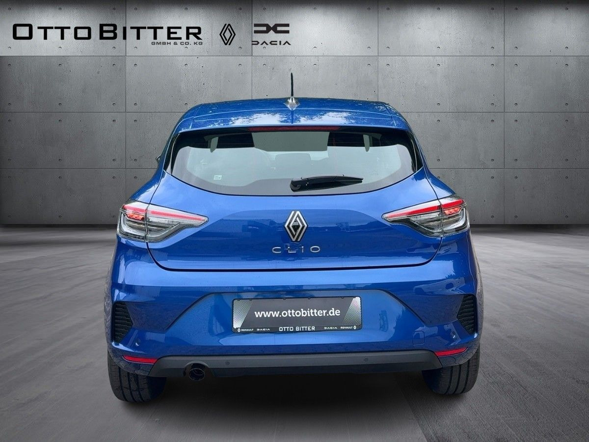 Renault Clio Evolution ECO-G 100 FLÜSSIGGAS KAMERA - Limousine: das Bild 3 Renault Clio Evolution ECO-G 100 FLÜSSIGGAS KAMERA - Limousine: das Bild 3
