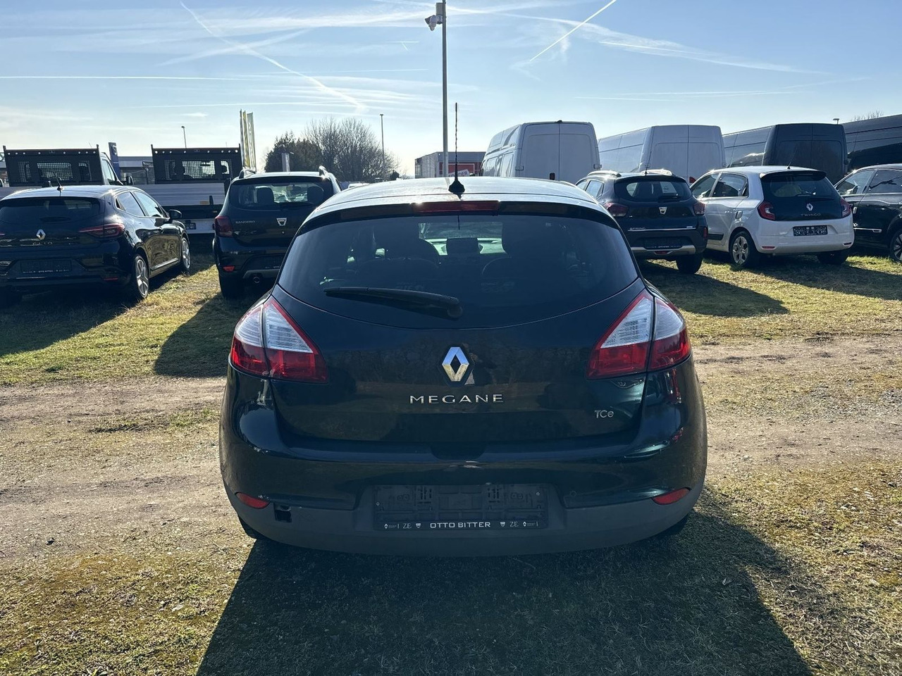 Renault Megane Limited TCe115 +KUPPLUNG DEFEKT/MOTOR OK+ - Limousine: das Bild 3 Renault Megane Limited TCe115 +KUPPLUNG DEFEKT/MOTOR OK+ - Limousine: das Bild 3