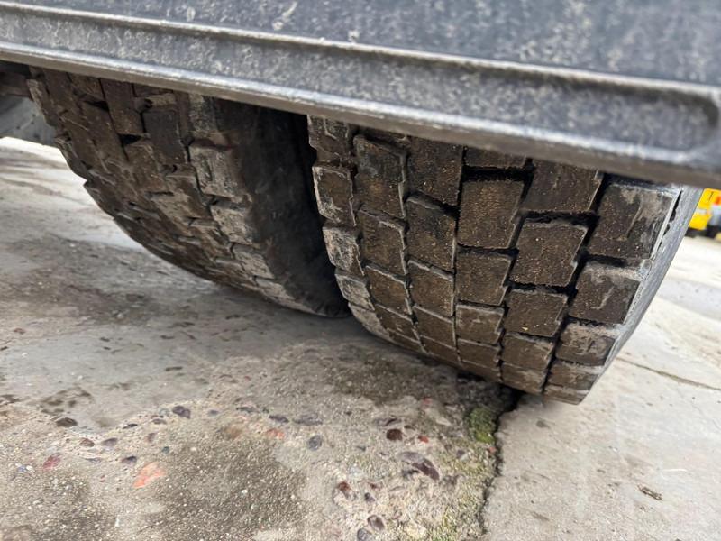 Sattelzugmaschine Renault Premium 420 (MANUAL GEARBOX / BOITE MANUELLE): das Bild 9 Sattelzugmaschine Renault Premium 420 (MANUAL GEARBOX / BOITE MANUELLE): das Bild 9