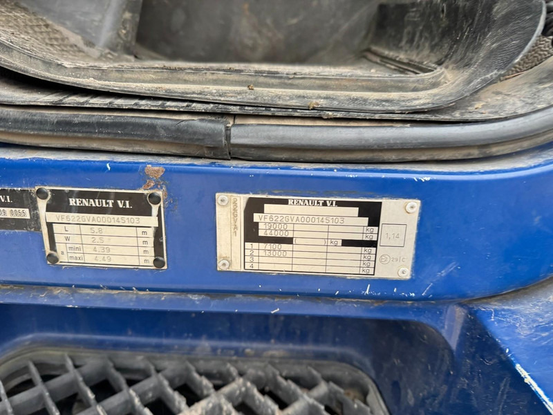Sattelzugmaschine Renault Premium 420 (MANUAL GEARBOX / BOITE MANUELLE): das Bild 11 Sattelzugmaschine Renault Premium 420 (MANUAL GEARBOX / BOITE MANUELLE): das Bild 11