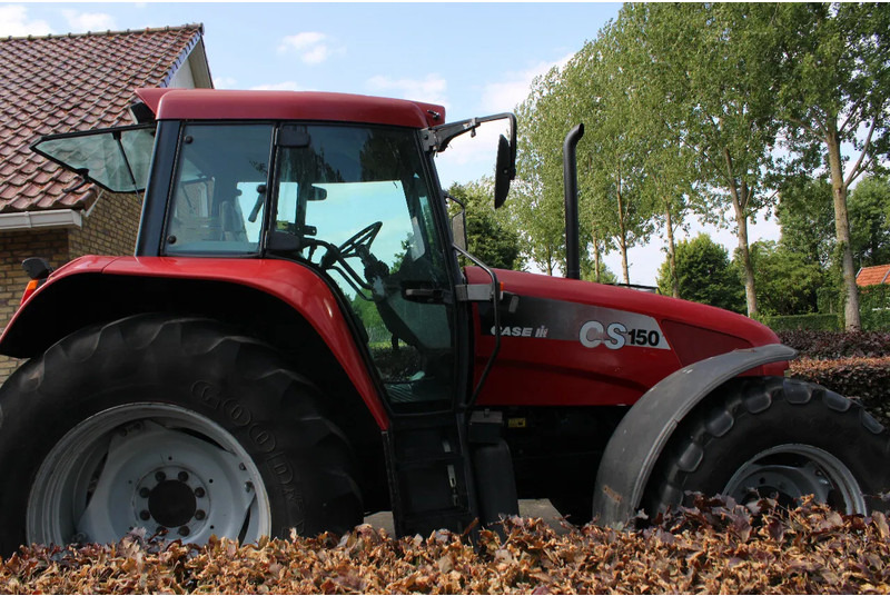 Case IH CS 150 met fronthef en front pto - Traktor: das Bild 2 Case IH CS 150 met fronthef en front pto - Traktor: das Bild 2
