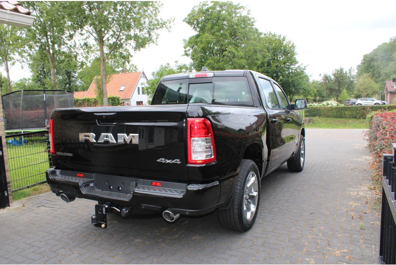 Dodge Ram Pick Up 1500 V8 Bighorn - PKW: das Bild 5 Dodge Ram Pick Up 1500 V8 Bighorn - PKW: das Bild 5