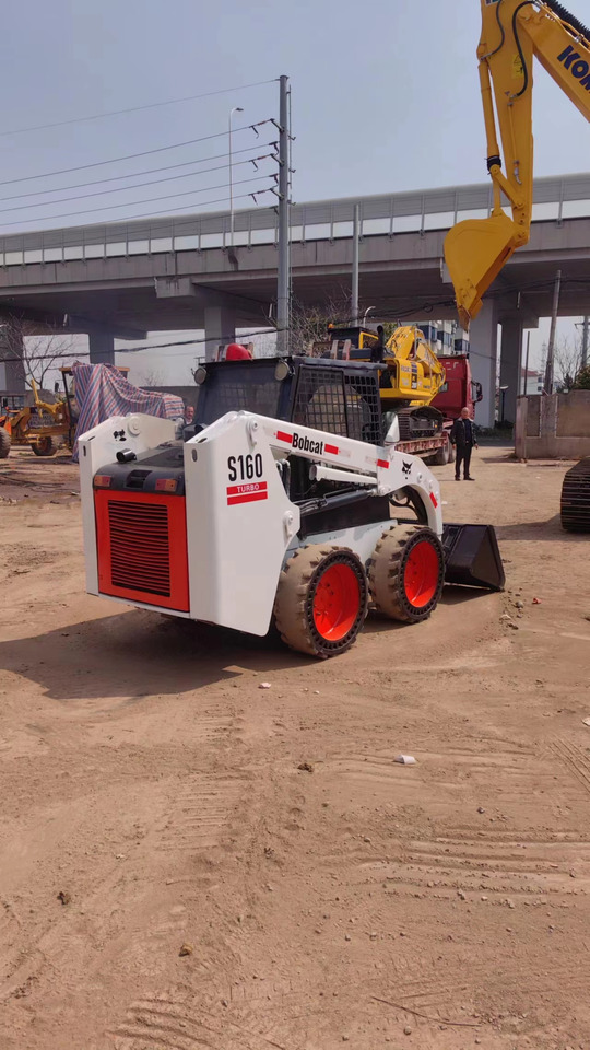 BOBCAT s160 - Kompaktlader: das Bild 2 BOBCAT s160 - Kompaktlader: das Bild 2