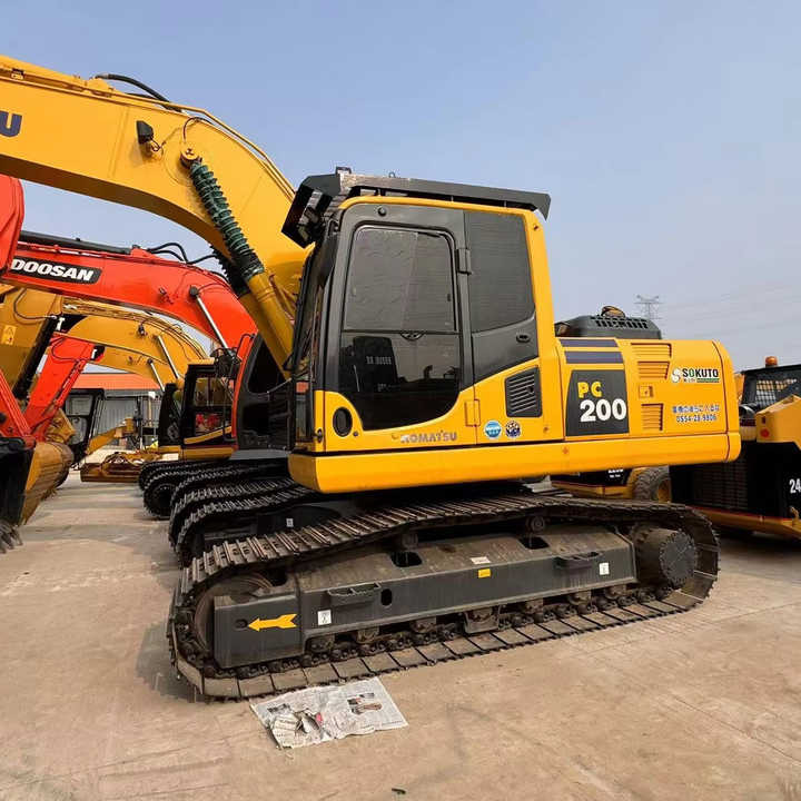 PC200-8 Low Working Hour Second Hand 20 Ton Excavator Komatsu Pc200-8 Crawler Excavator Used Komatsu Excavator PC200-8N1 - Bagger: das Bild 1 PC200-8 Low Working Hour Second Hand 20 Ton Excavator Komatsu Pc200-8 Crawler Excavator Used Komatsu Excavator PC200-8N1 - Bagger: das Bild 1