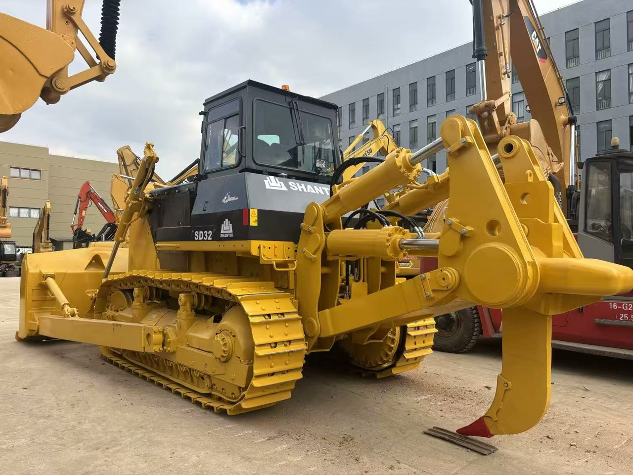 SHANTUI SD32 - Bulldozer: das Bild 4 SHANTUI SD32 - Bulldozer: das Bild 4