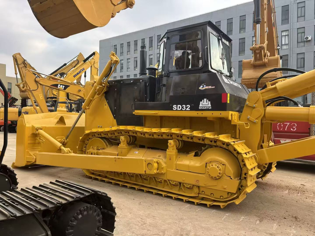 SHANTUI SD32 - Bulldozer: das Bild 1 SHANTUI SD32 - Bulldozer: das Bild 1