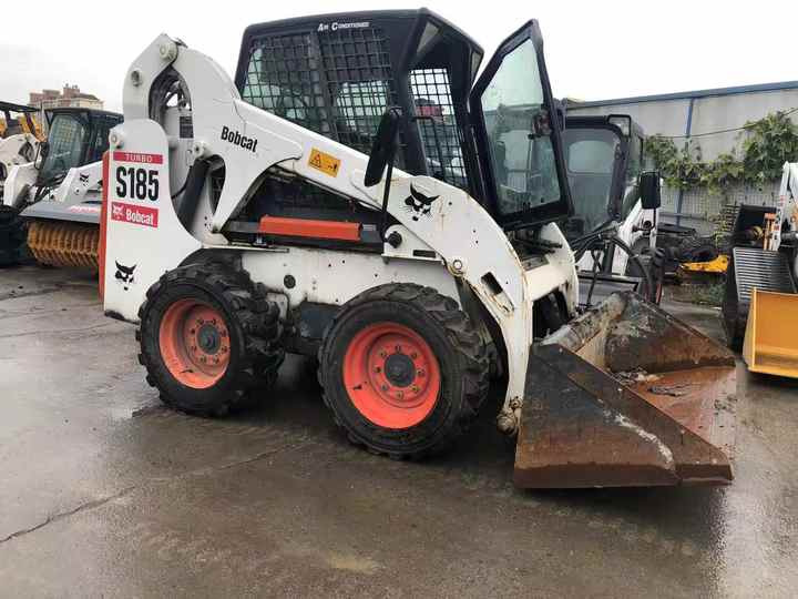 Used Bob Cat Bob Cat S185 Used Mini Skid Steer Wheel Loader Multifunctional Track Loaders Bobcat - Kompaktlader: das Bild 5 Used Bob Cat Bob Cat S185 Used Mini Skid Steer Wheel Loader Multifunctional Track Loaders Bobcat - Kompaktlader: das Bild 5