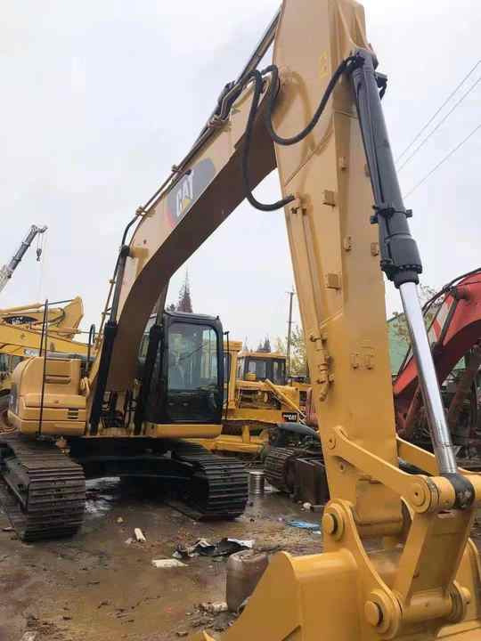 Bagger Used Cat320D2L Excavator Efficient Heavy Construction Equipment with Original Engine Second Hand Crawler Excavator [ Copy ]: das Bild 6