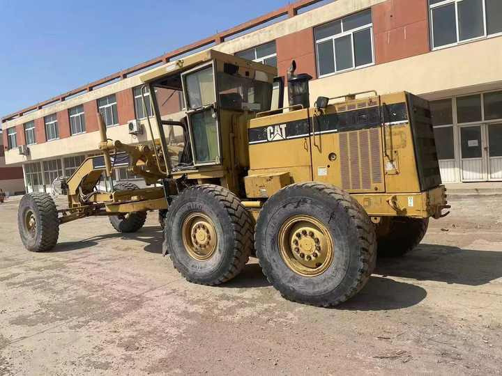 Used Caterpillar 14h Motor Grader Cat14H Very Good Quality Motor Grader Cat 14H Grader Price No Reviews yet - Grader: das Bild 4 Used Caterpillar 14h Motor Grader Cat14H Very Good Quality Motor Grader Cat 14H Grader Price No Reviews yet - Grader: das Bild 4