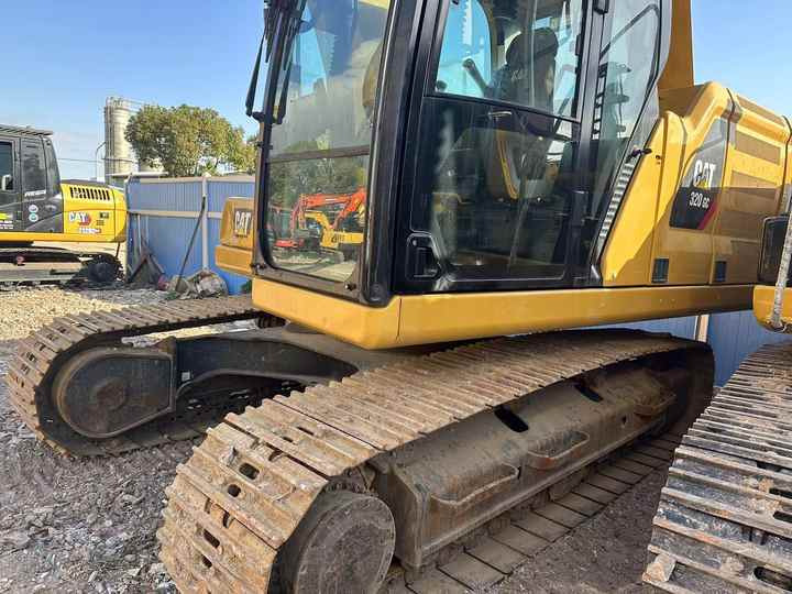 Used Digger CAT 320GC Construction Machinery Construction Digger Used CAT 320GC Cheap Excavator - Kettenbagger: das Bild 3 Used Digger CAT 320GC Construction Machinery Construction Digger Used CAT 320GC Cheap Excavator - Kettenbagger: das Bild 3