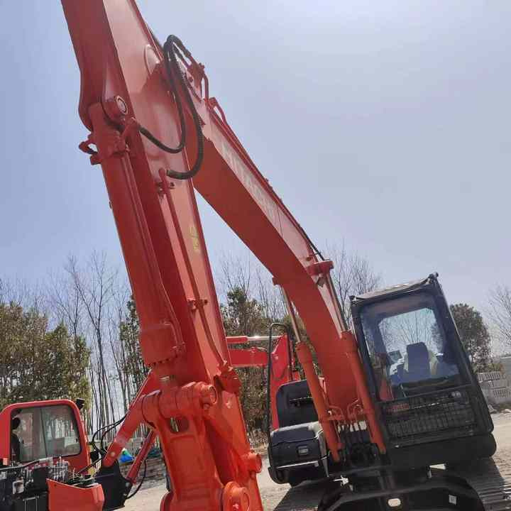 Used Hitachi ZX130 Excavator Japan Made Hitachi Used Excavator Zx120 Zx130 for Sale - Bagger: das Bild 4 Used Hitachi ZX130 Excavator Japan Made Hitachi Used Excavator Zx120 Zx130 for Sale - Bagger: das Bild 4